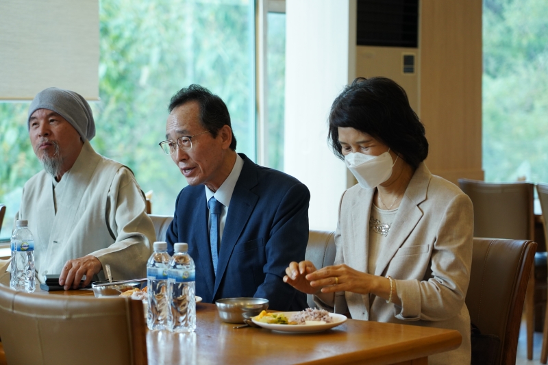 순례단 방문객을 맞이하는 모습들 (1)